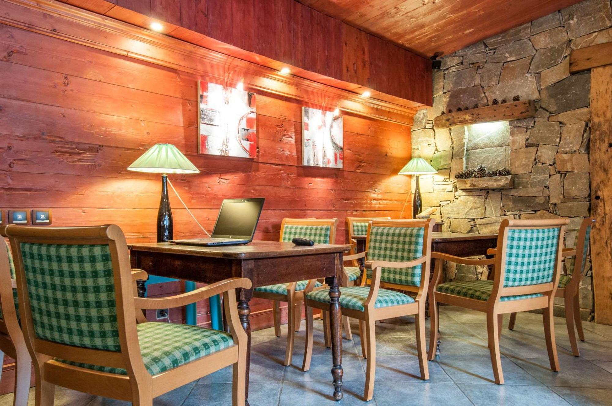 Brit Hotel Florimont Saint-Ferreol Luaran gambar