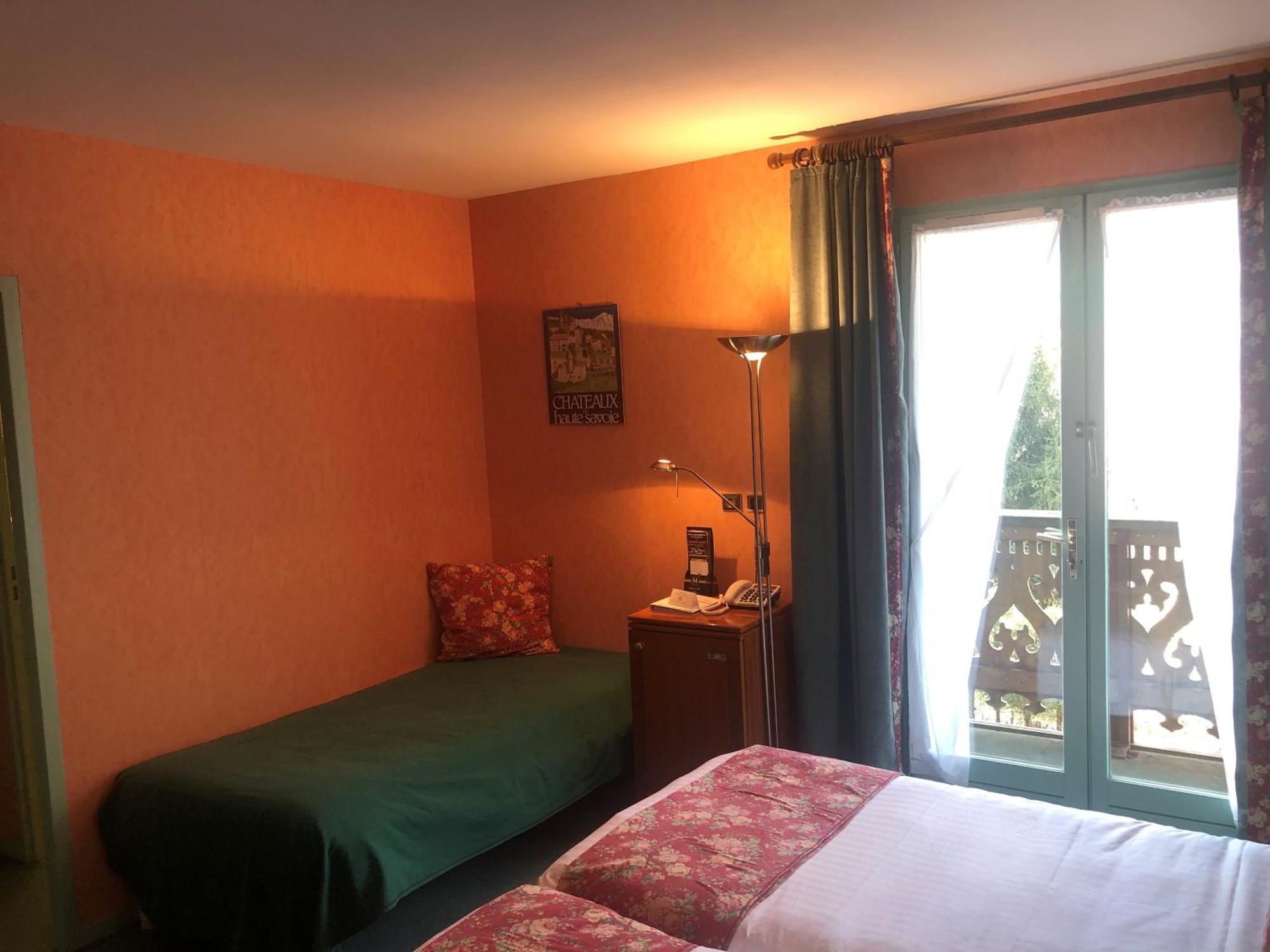 Brit Hotel Florimont Saint-Ferreol Luaran gambar