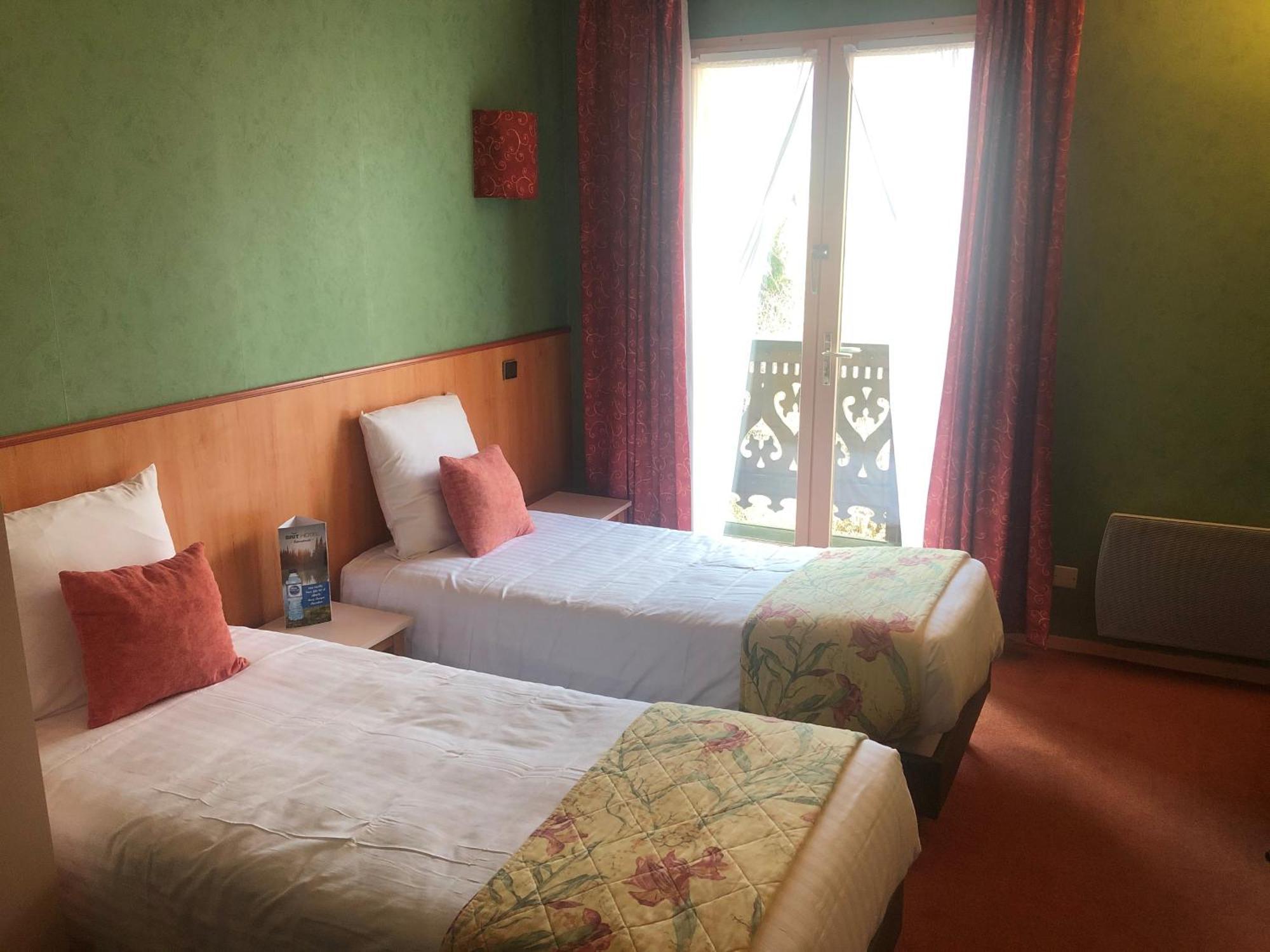 Brit Hotel Florimont Saint-Ferreol Luaran gambar
